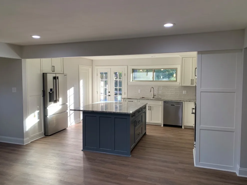 Clinton Complete Home Makeover by Interior Design Group - Photo 9