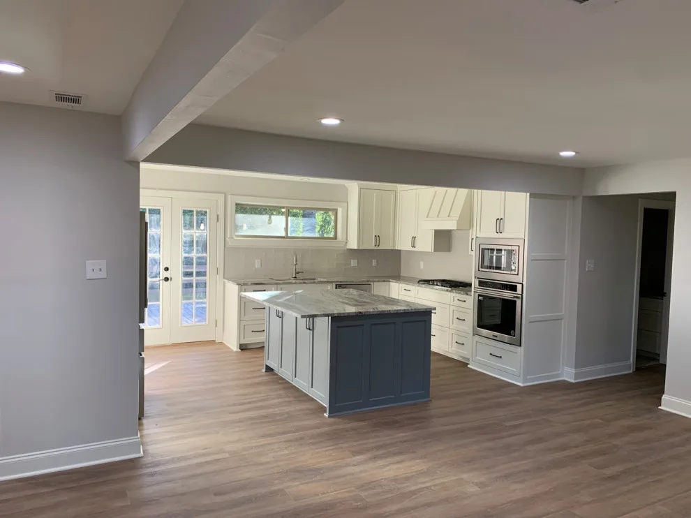 Clinton Complete Home Makeover by Interior Design Group - Photo 8