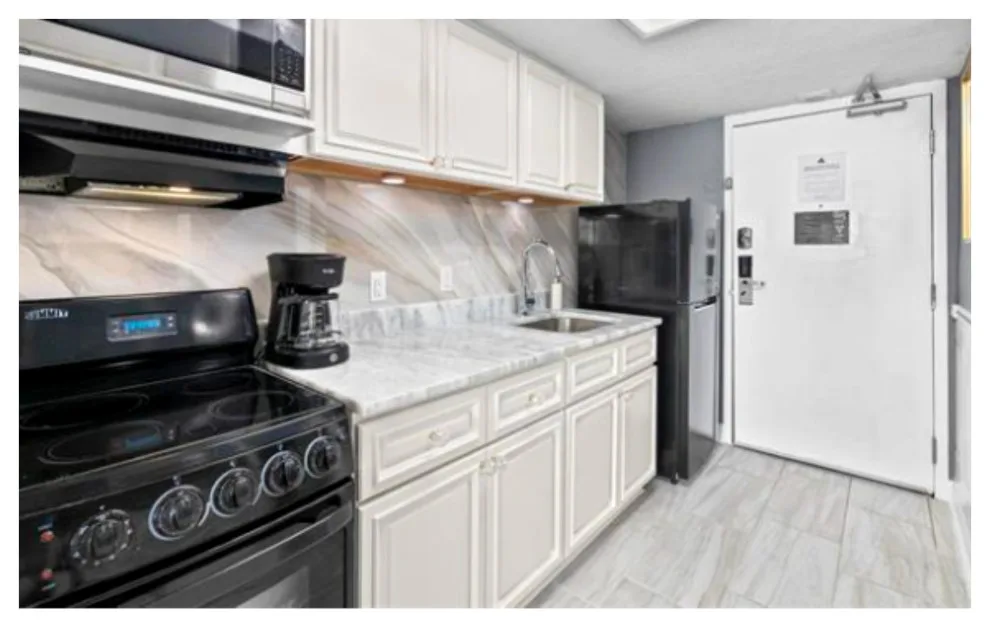 Compass Harbor 1260 by Exclusive Investments, LLC - Photo 10