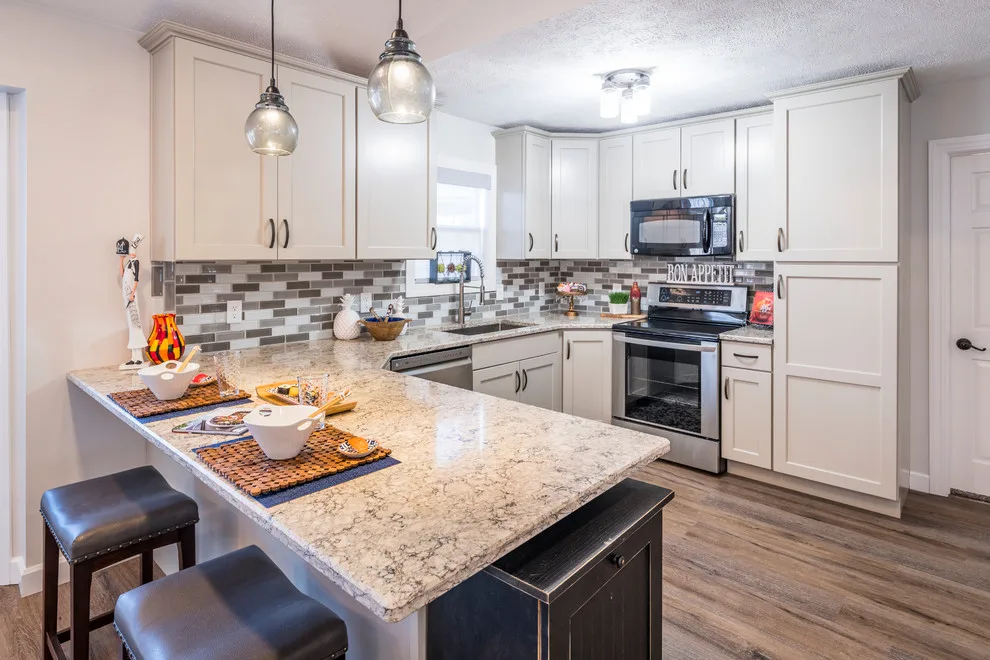 Total Home Renovation by Tipp Interiors - Photo 4