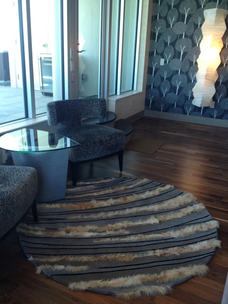 Tailored Modern Apartment by the River by Artistico - Photo 38