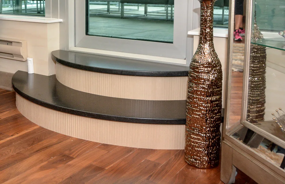 Tailored Modern Apartment by the River by Artistico - Photo 4