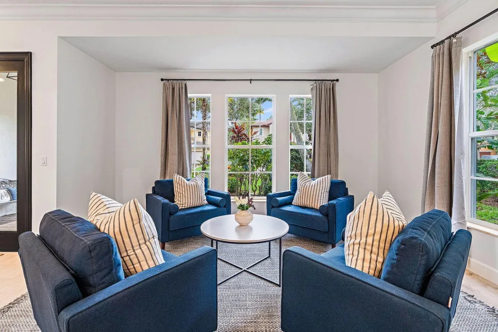 Opulent Family Relaxation by Boutique Designs - Photo 24