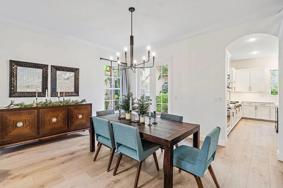 Opulent Family Relaxation by Boutique Designs - Photo 20