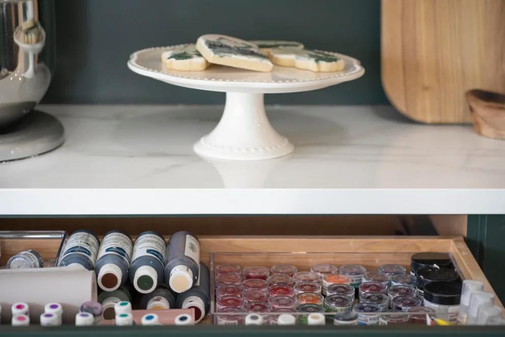 BAKERY KITCHEN COTTAGE by Sarah Blackbern Interiors - Photo 18