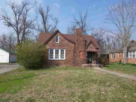 R Lofton Brown Antiques And Interiors - Photo 10