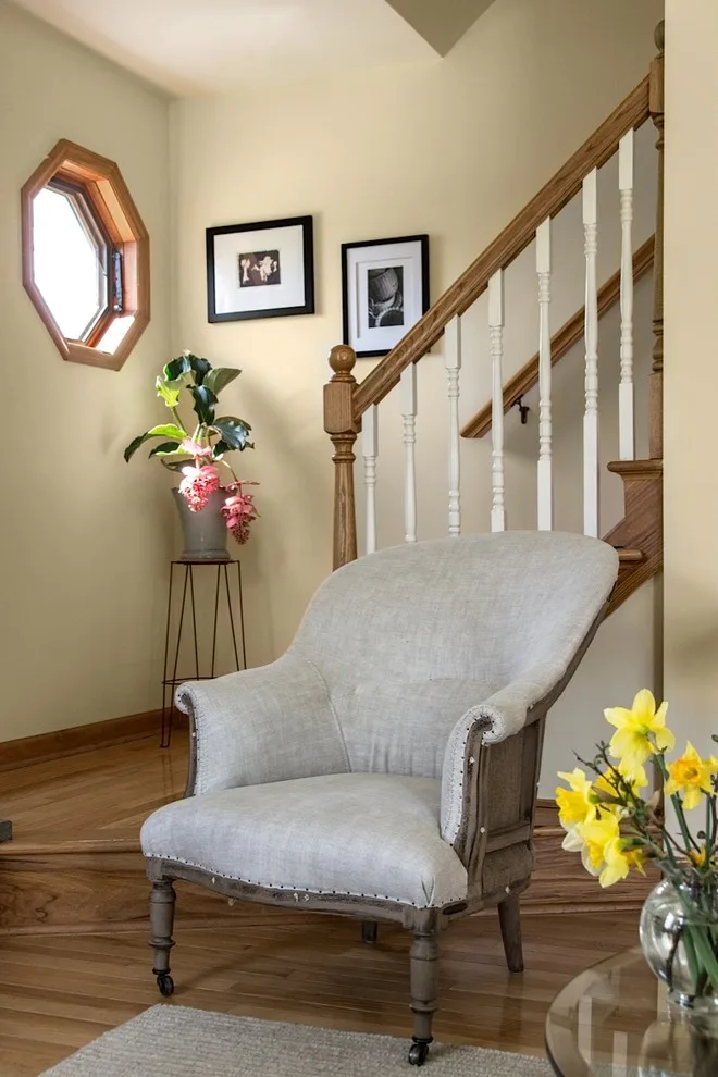 Chatham Country Living Room by Amy Krane Color Consulting - Photo 3