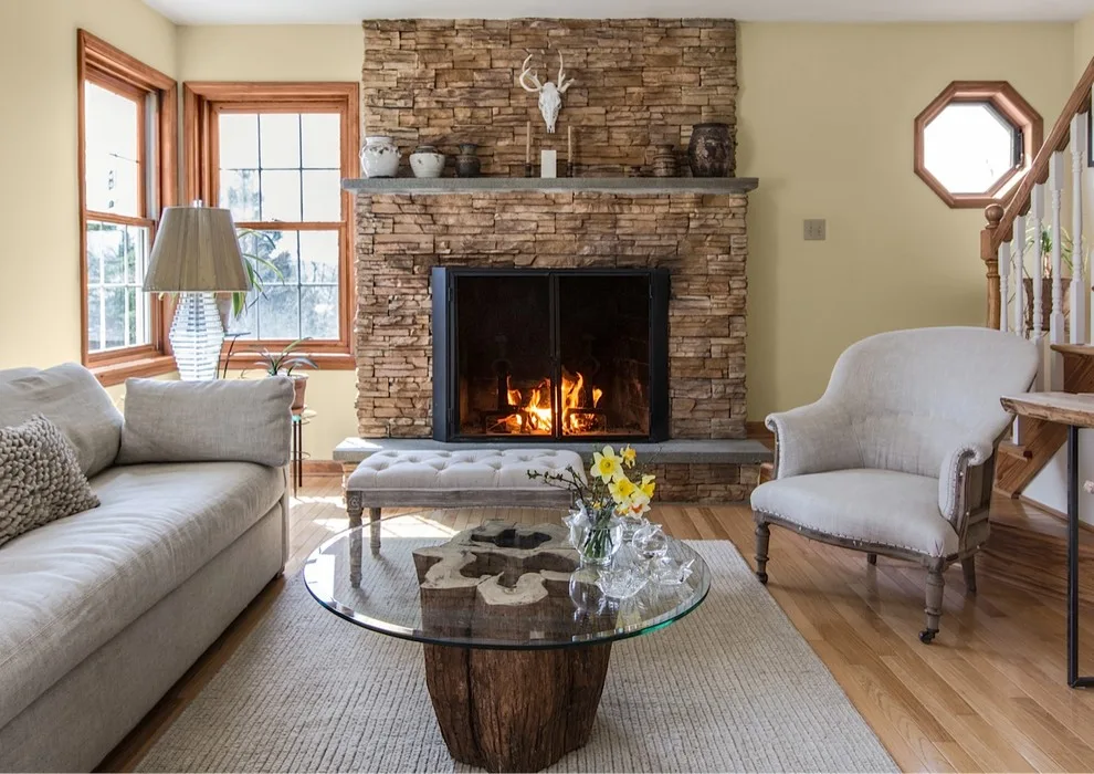 Chatham Country Living Room by Amy Krane Color Consulting - Photo 2