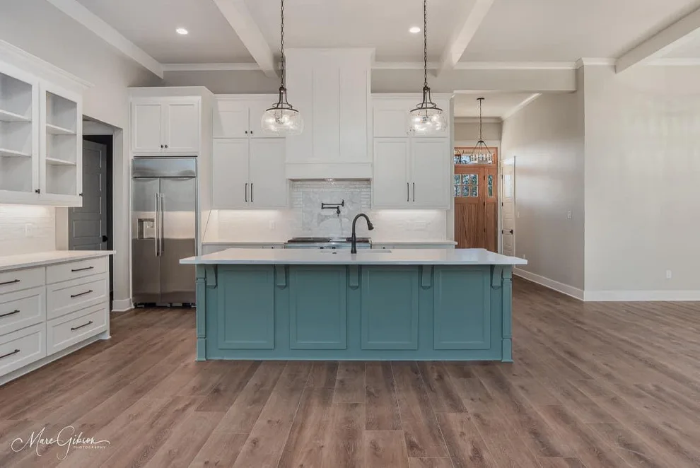 Artisan Cottage Residence by Lo LA Design - Photo 4