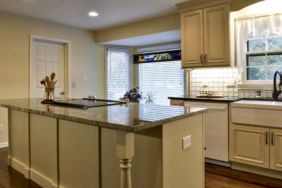 Deer Lake Kitchen and Bathroom Remodel by Living Spaces Design Group - Photo 17