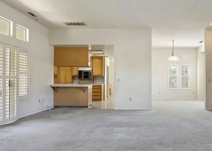 VanderHelm Interior Design - Photo 12