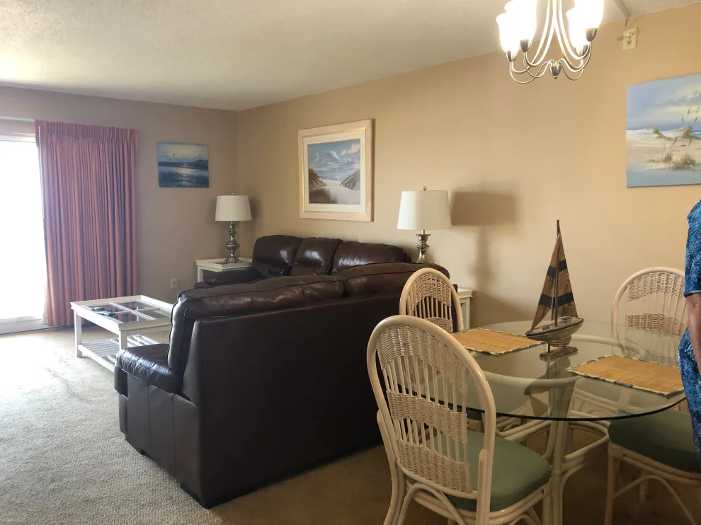 Dinzole Coastal Condo by Sognare Unlimited - Photo 13