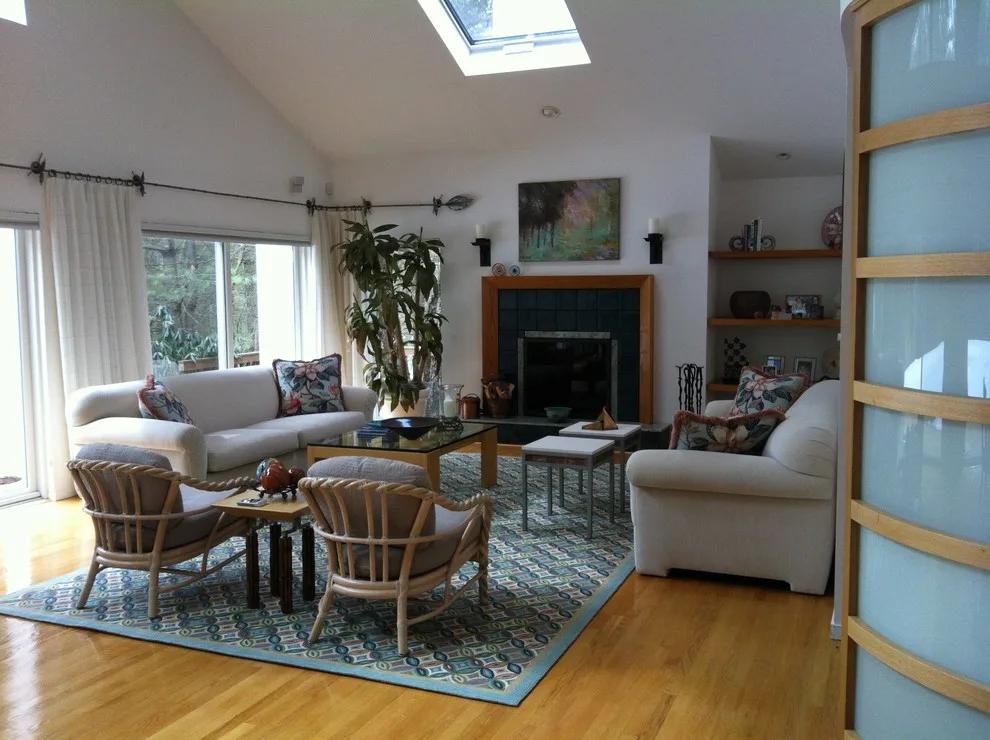 Hampton East Residence by Kathleen Goodwin Interiors - Photo 3