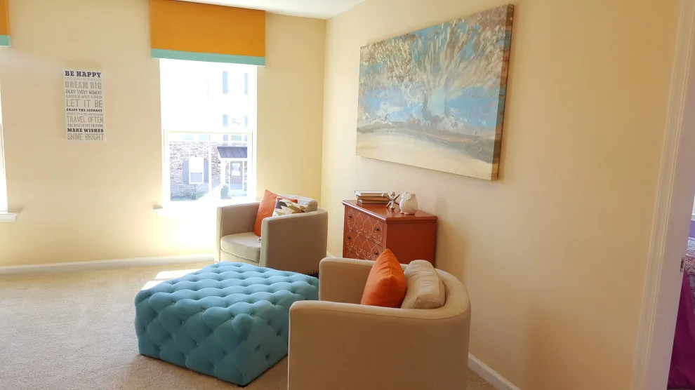 teal and orange fresh residence by Danielle Unser - Photo 3