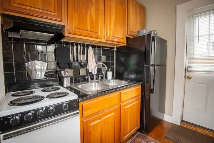 Birmingham Vacation Rental by Angie Dean Designs - Photo 5