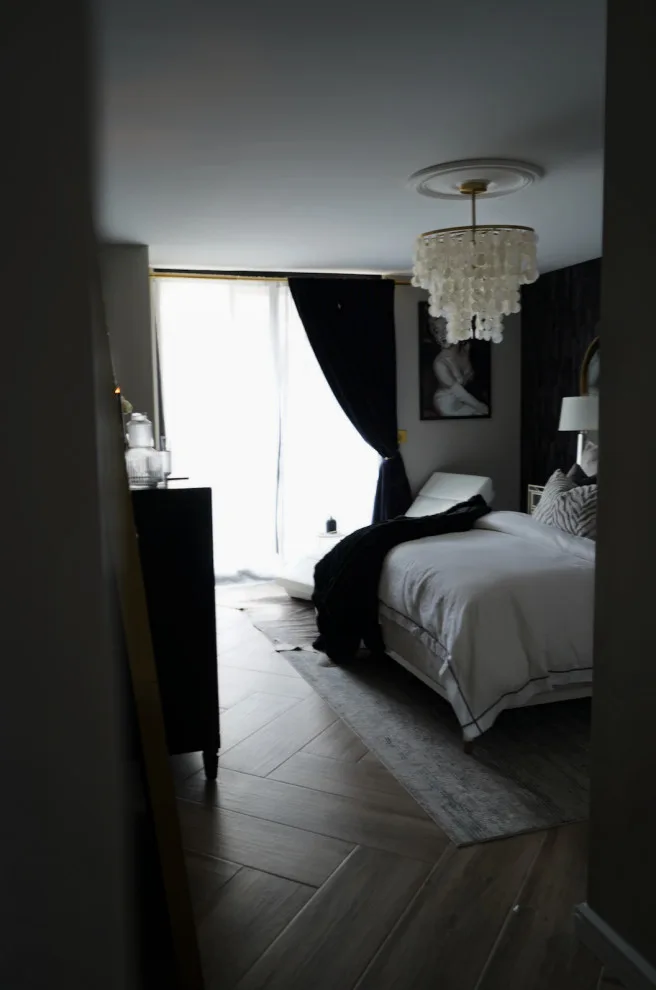 Edgewater Condominium - Hollywood Glamour Master Suite by Grayscale Homes - Photo 8