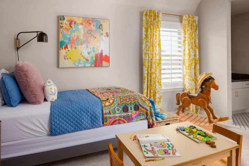 Children's area that is also ideal for visitors by Ruthie Staalsen Interiors - Photo 2