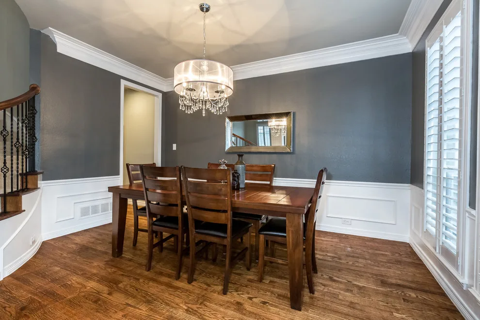 Chic Family Kitchen by Just The Thing Decorating, Staging, And Windows - Photo 6