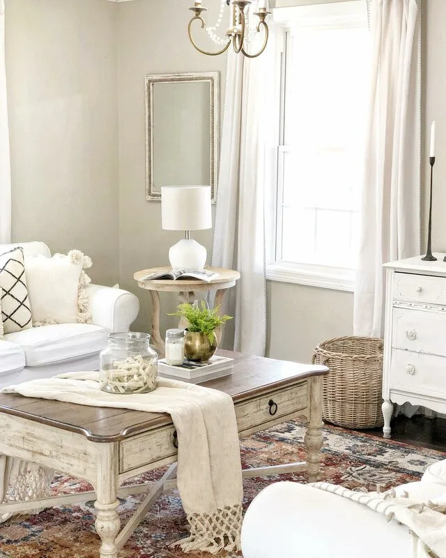 Contemporary Farmhouse by Oliviocity Decor & Design - Photo 19