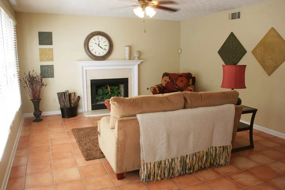 Prepping and Presenting Spaces by DeShazo Interiors - Photo 4