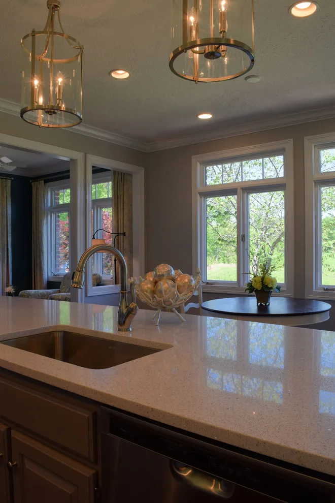 At Home Staging And Design - Photo 7