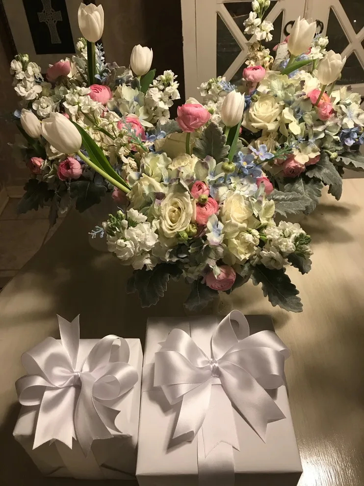 floral compositions by Janet Biddick Designs - Photo 88