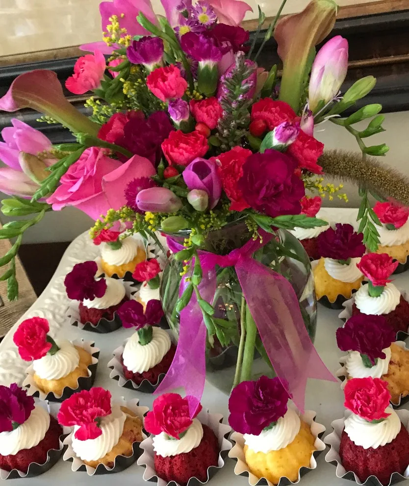 floral compositions by Janet Biddick Designs - Photo 251