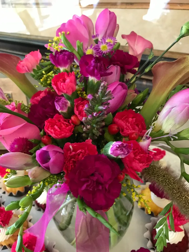 floral compositions by Janet Biddick Designs - Photo 270
