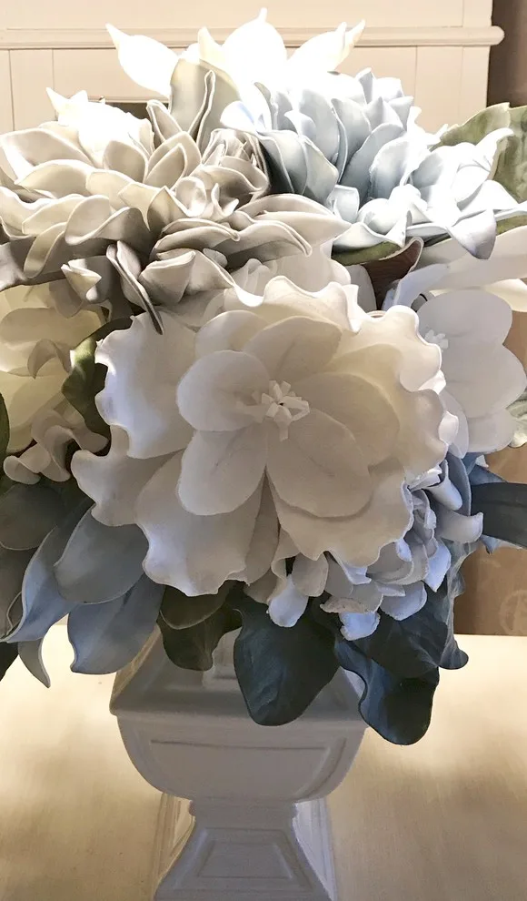floral compositions by Janet Biddick Designs - Photo 302