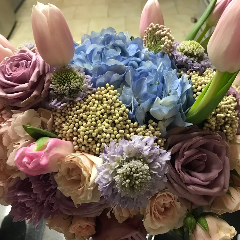 floral compositions by Janet Biddick Designs - Photo 104