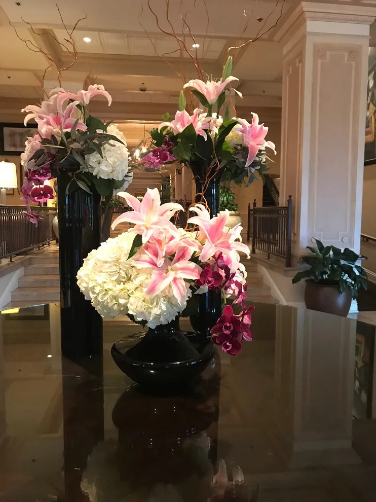 floral compositions by Janet Biddick Designs - Photo 6