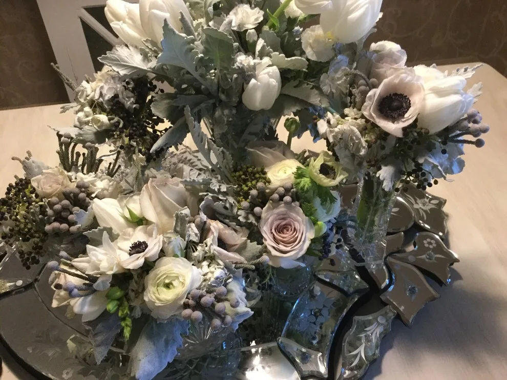 floral compositions by Janet Biddick Designs - Photo 151