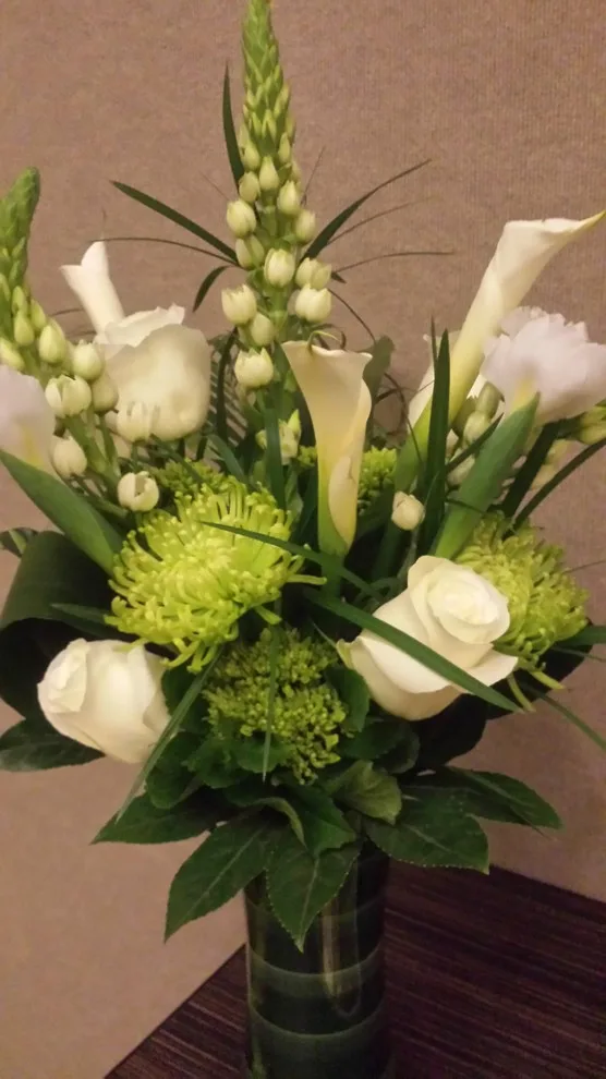floral compositions by Janet Biddick Designs - Photo 271