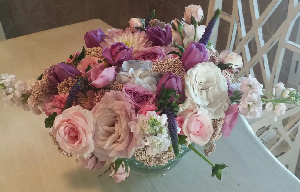 floral compositions by Janet Biddick Designs - Photo 123
