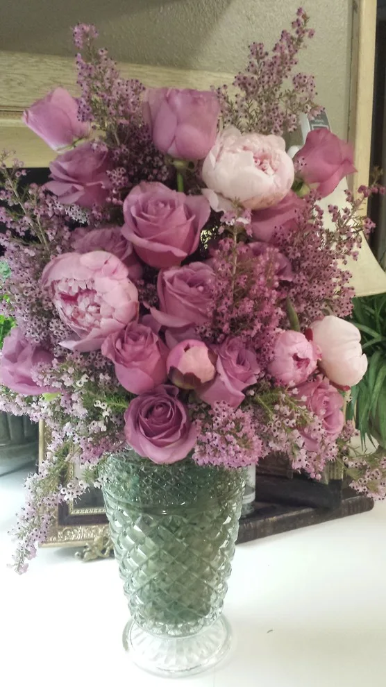 floral compositions by Janet Biddick Designs - Photo 234