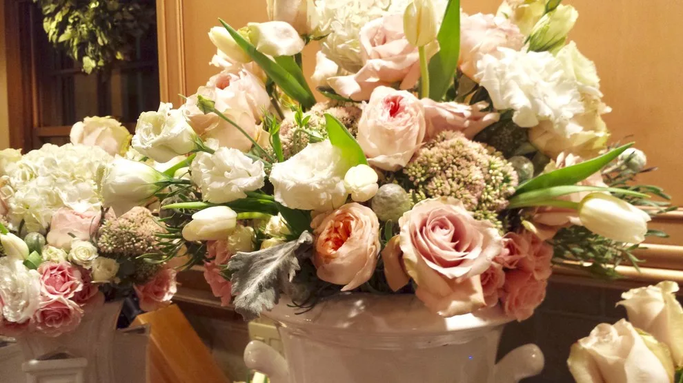 floral compositions by Janet Biddick Designs - Photo 232