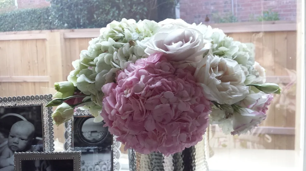 floral compositions by Janet Biddick Designs - Photo 171