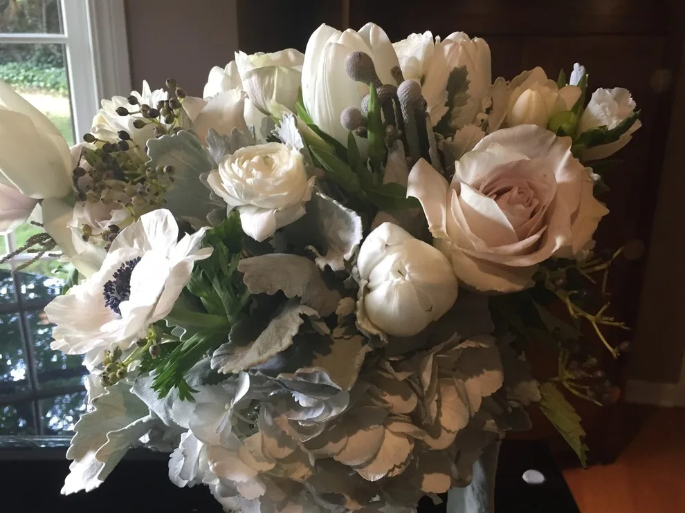 floral compositions by Janet Biddick Designs - Photo 124