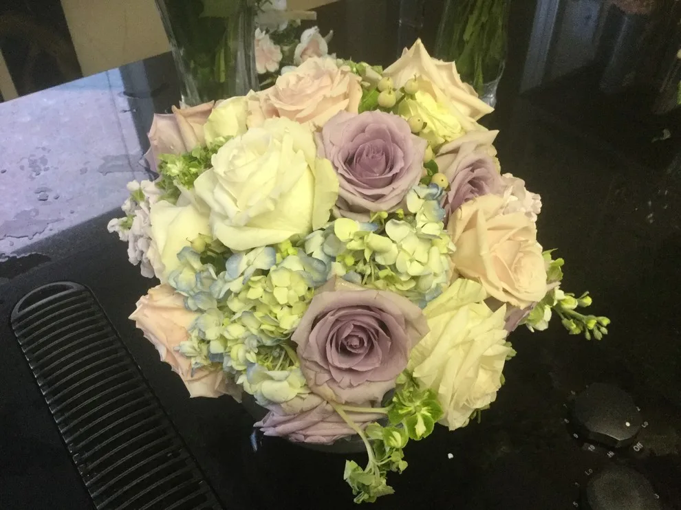 floral compositions by Janet Biddick Designs - Photo 106