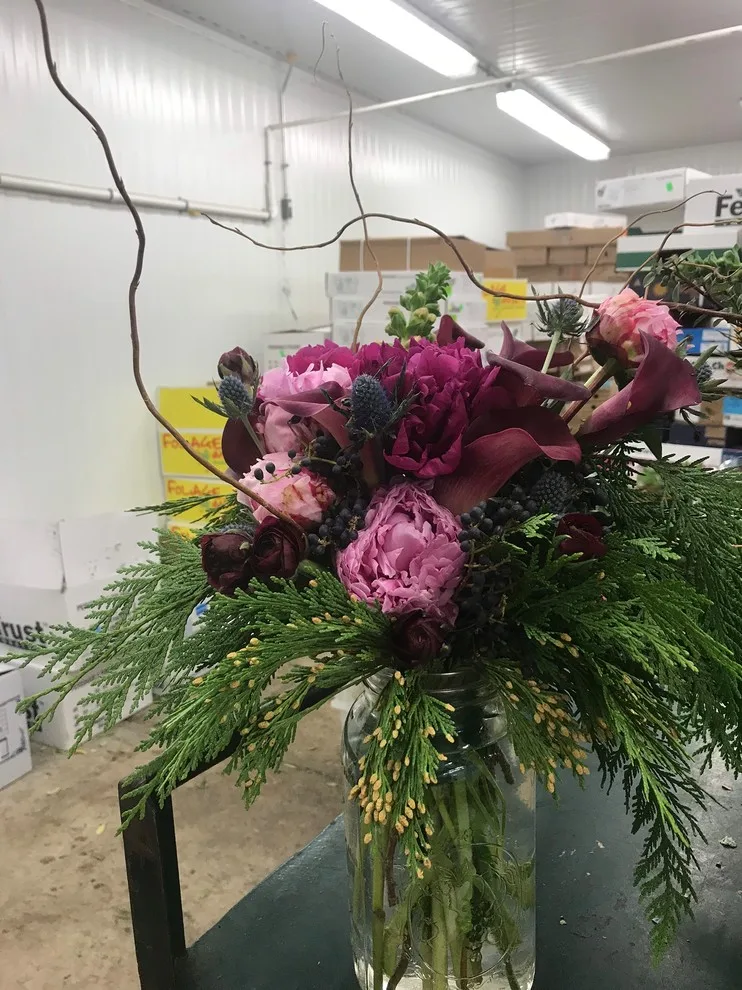 floral compositions by Janet Biddick Designs - Photo 108