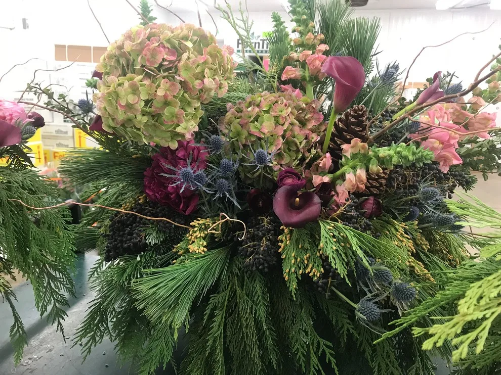 floral compositions by Janet Biddick Designs - Photo 69