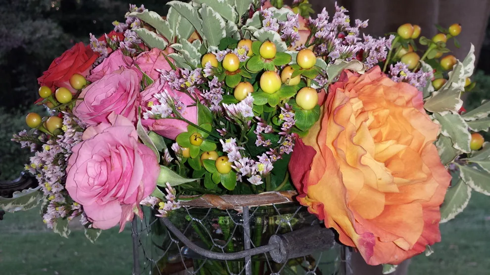 floral compositions by Janet Biddick Designs - Photo 244