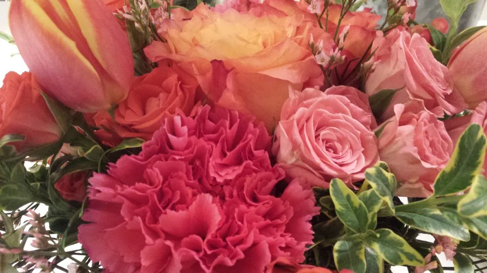 floral compositions by Janet Biddick Designs - Photo 78