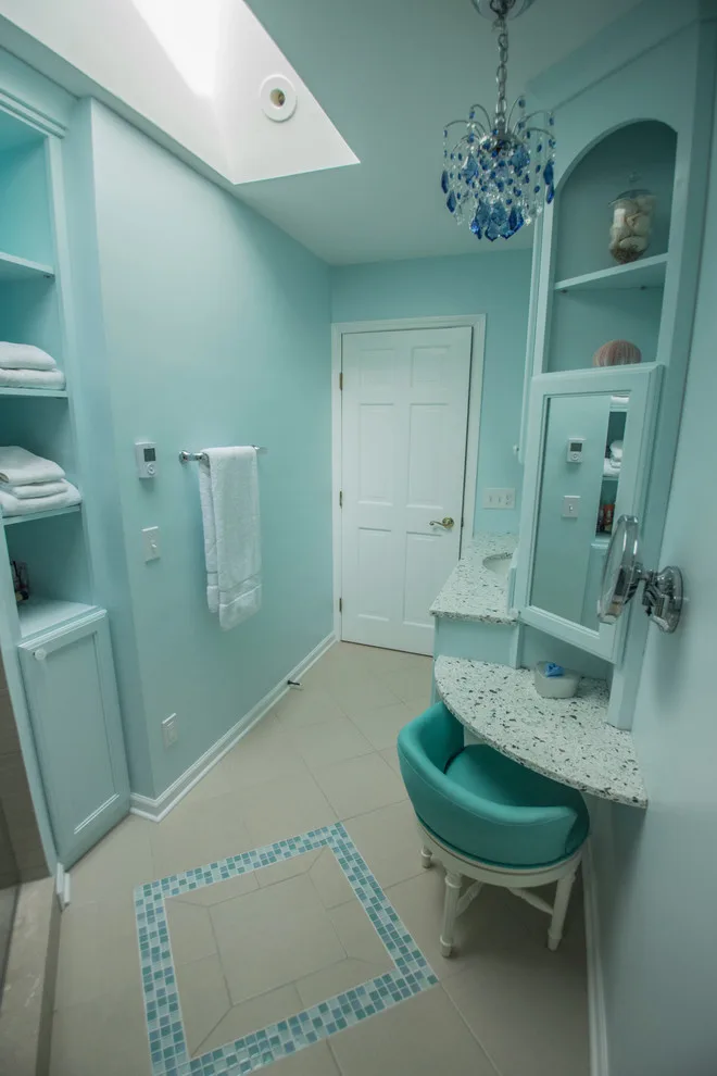 Northbrook, IL Girls' Restroom by Tina Dann-Fenwick Interiors - Photo 7