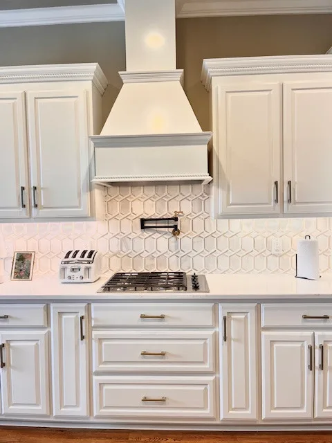 Elegant White Kitchen by Reilley Design - Photo 5