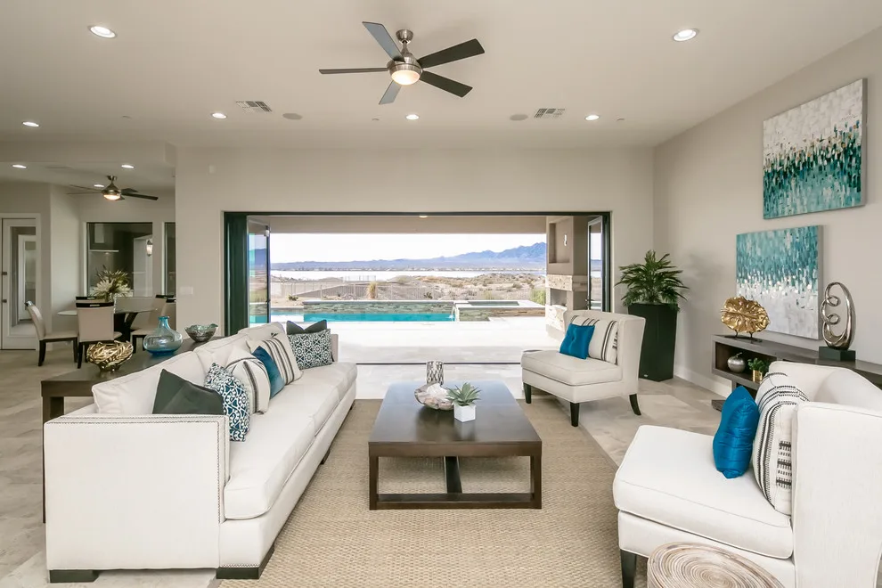 Lake Havasu City AZ Sold by Victoria Staging & ReDesign - Photo 2