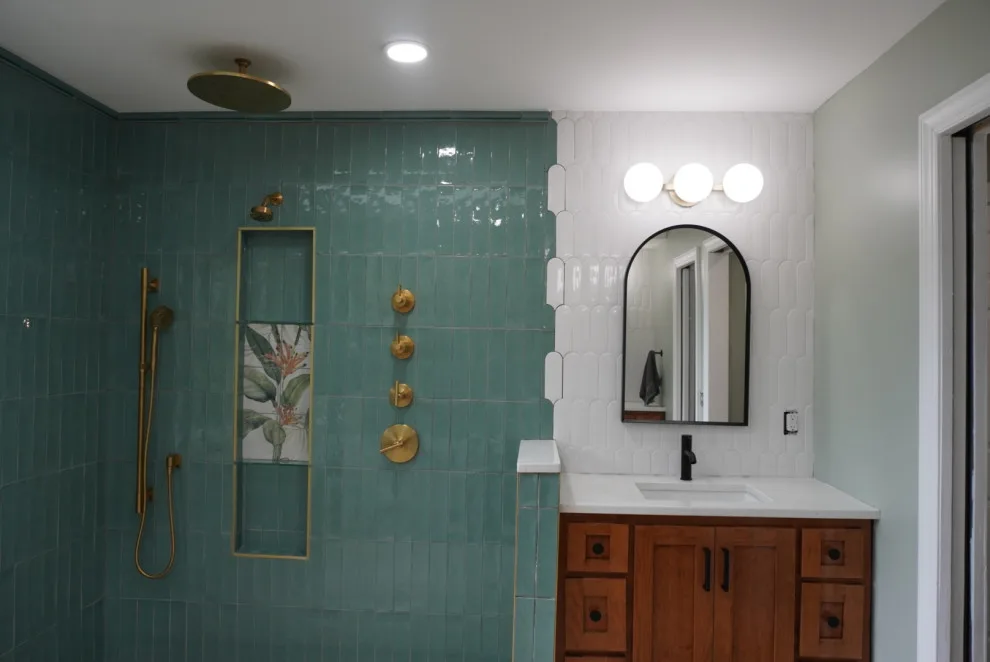 Eco-Friendly Bathroom with a Scenic View by Dust To Diamonds Designs - Photo 16