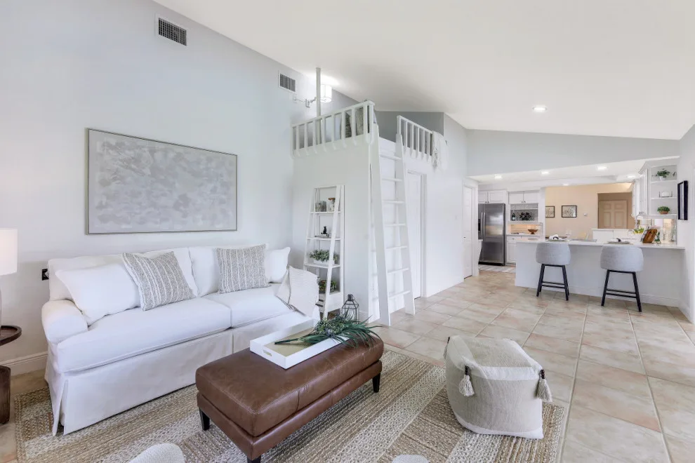 Gulf Waterway Residence by Valerie Lynn Interiors, LLC - Photo 6