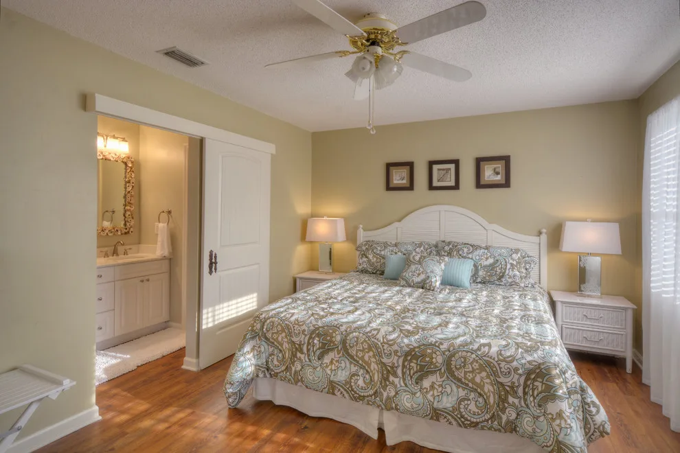 Harbor Oaks Revamp by DeShazo Interiors - Photo 5