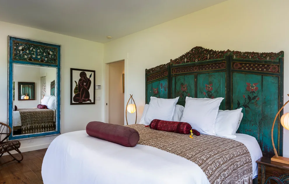 Hawaiian Cottage Design by Fine Design Interiors, Inc. - Photo 12
